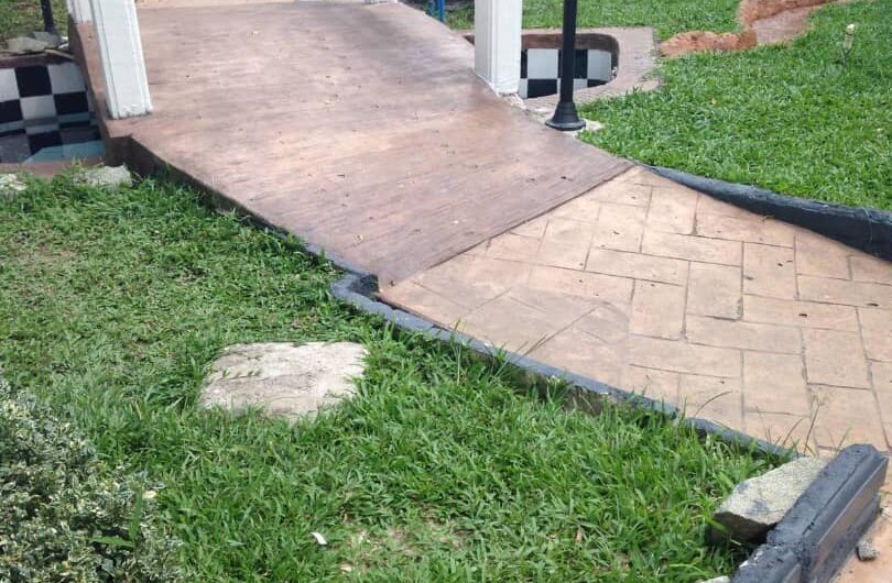 LUXURIOUS 5 bedroom duplex in Peter Odili road